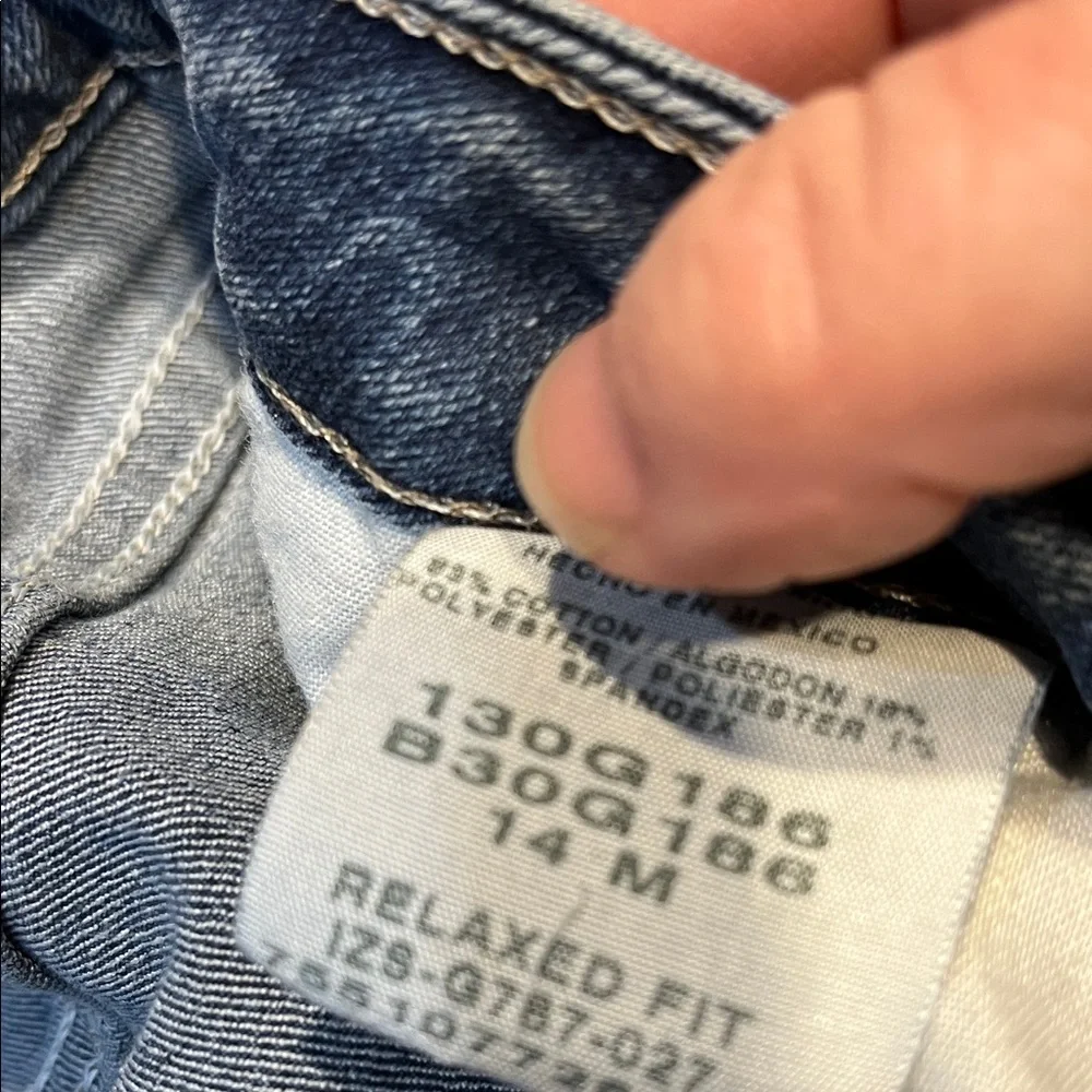 Blue Jeans - Picture 4 of 4
